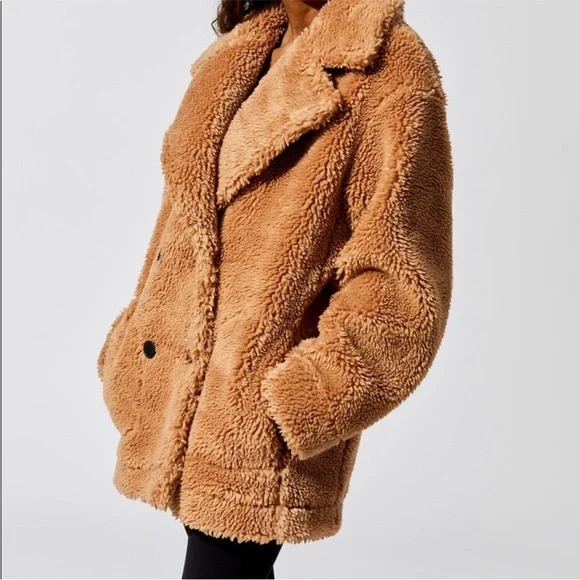 49. Carbon38 Double Breasted Teddy Coat Size M - Picture 8 of 16